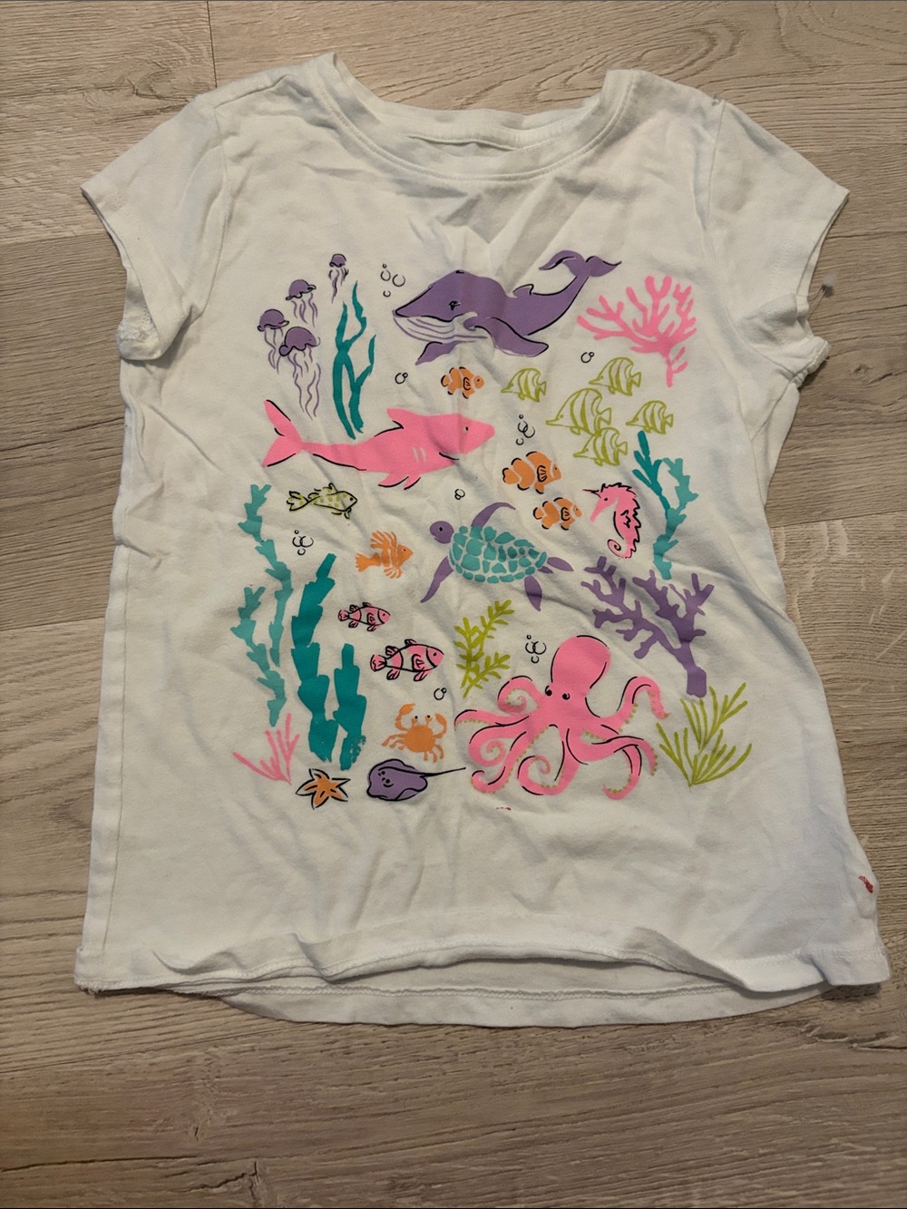 GAP White Tee with Pink & Purple Ocean Creatures